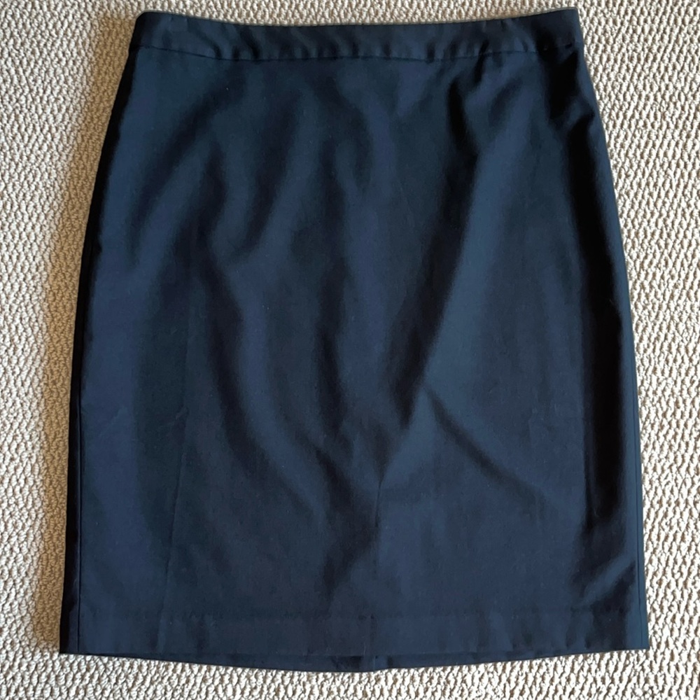 Banana Republic Factory Black Pencil Skirt - TALL